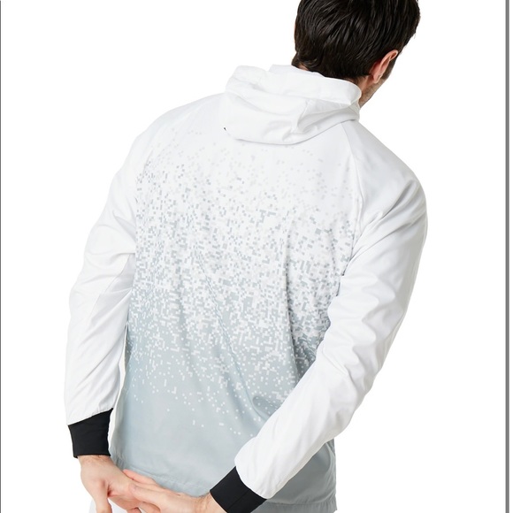 Oakley Wind Jacket -  NWT - Picture 2 of 6